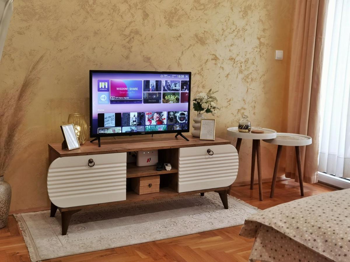Apartman Puket Kraljevo Exterior foto